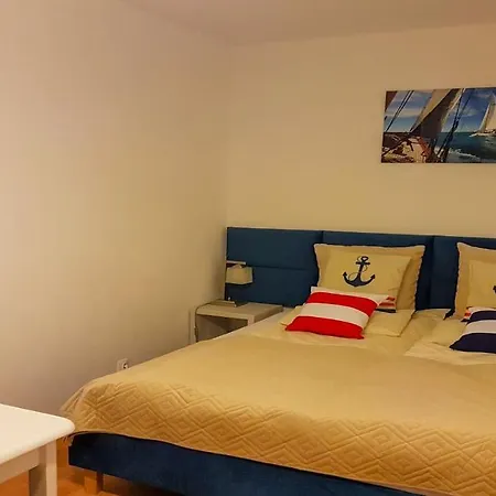 Agat I Jantar * 슈비노우이스쳬